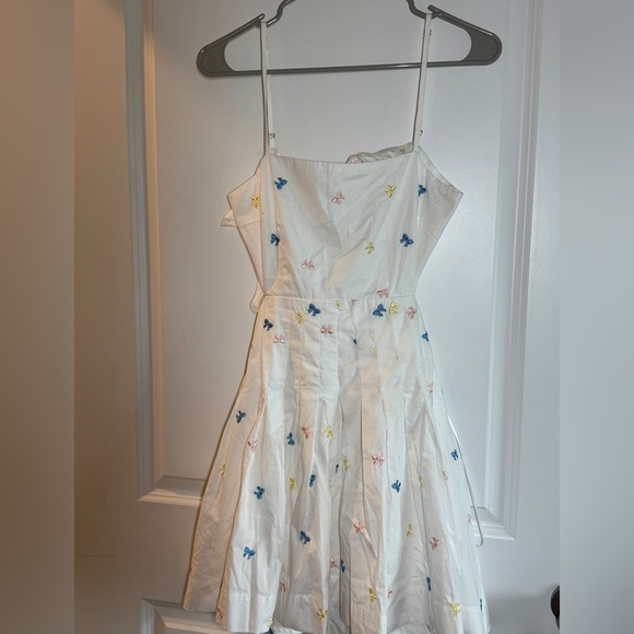 Chic White Backless Dress with Spaghetti Straps - Picture 3 of 13